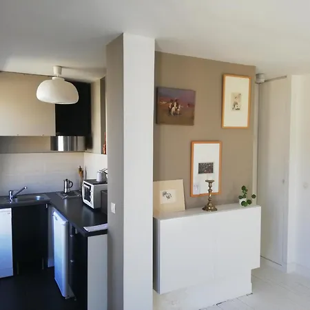 3 Business Rooftop View To Montmartre Apartment Paris